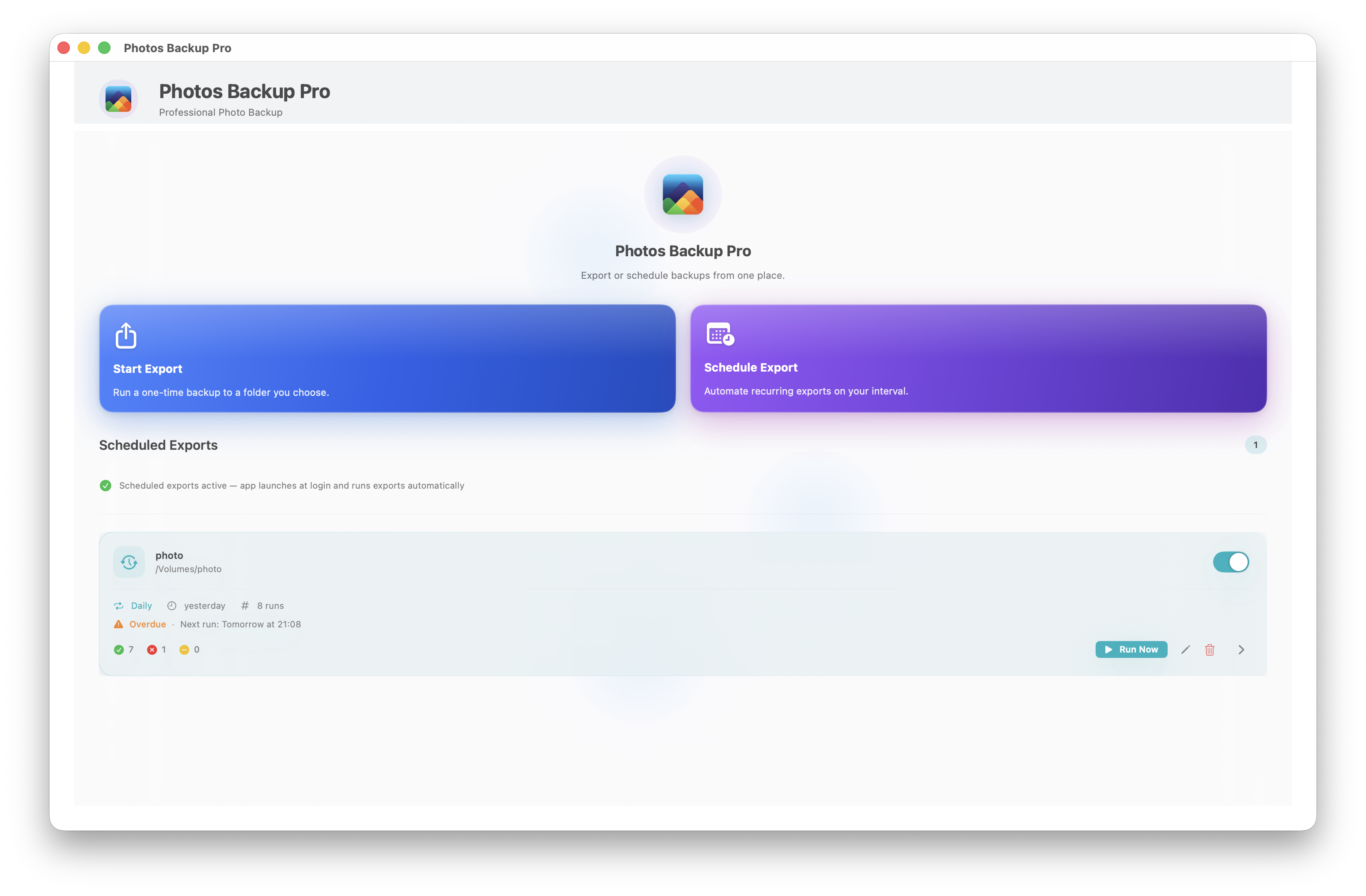 Photos Backup Pro home screen with scheduled exports